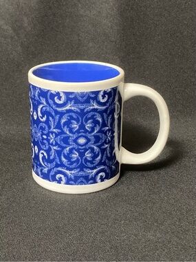 ⭐️ Michaels Blue And White Paisley 10 oz Ceramic Mug